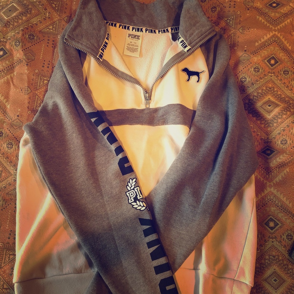 Pullover sweatshirt